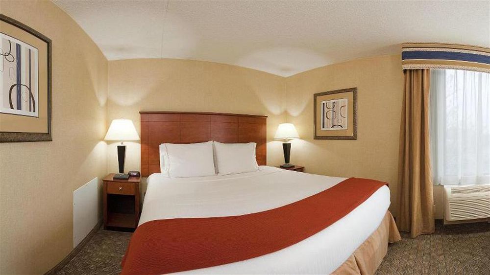 Holiday Inn Express Ramsey Mahwah By Ihg Екстериор снимка