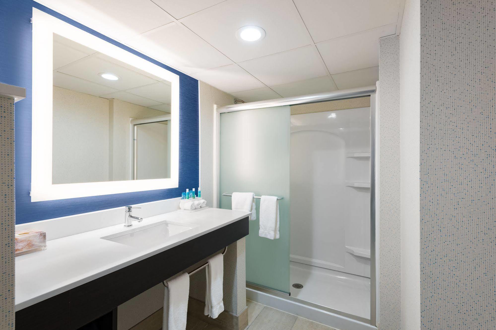 Holiday Inn Express Ramsey Mahwah By Ihg Екстериор снимка